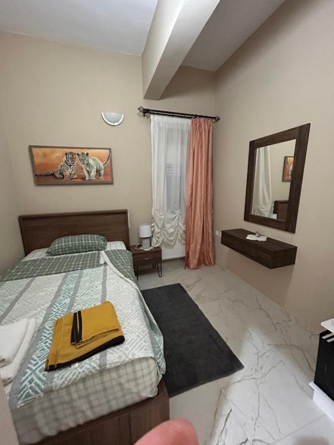 Silver House Asimi Dış mekan fotoğraf