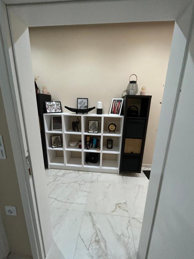 Silver House Asimi Dış mekan fotoğraf
