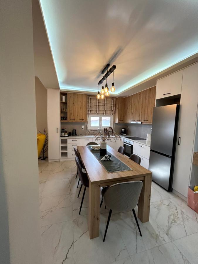 Silver House Asimi Dış mekan fotoğraf
